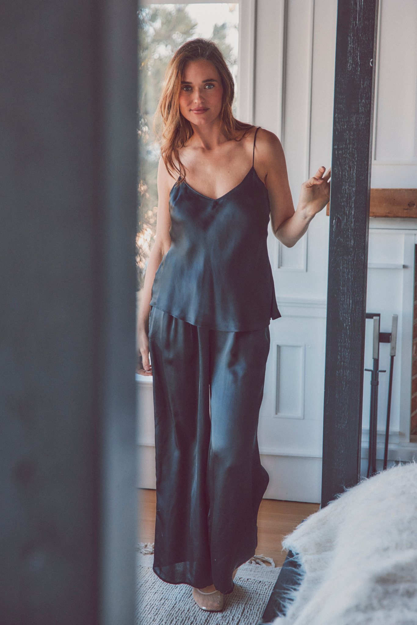 Lulu Wide-Leg Pant