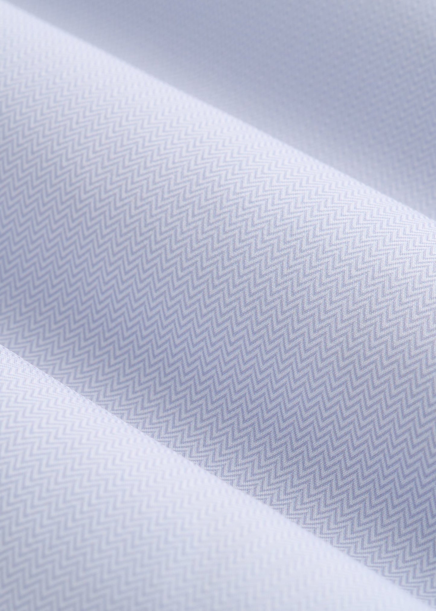 Short Sleeve Traveler Stretch Button Shirt for Tall Men in Light Grey Chevron