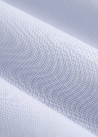 Short Sleeve Traveler Stretch Button Shirt for Tall Men in Light Grey Chevron