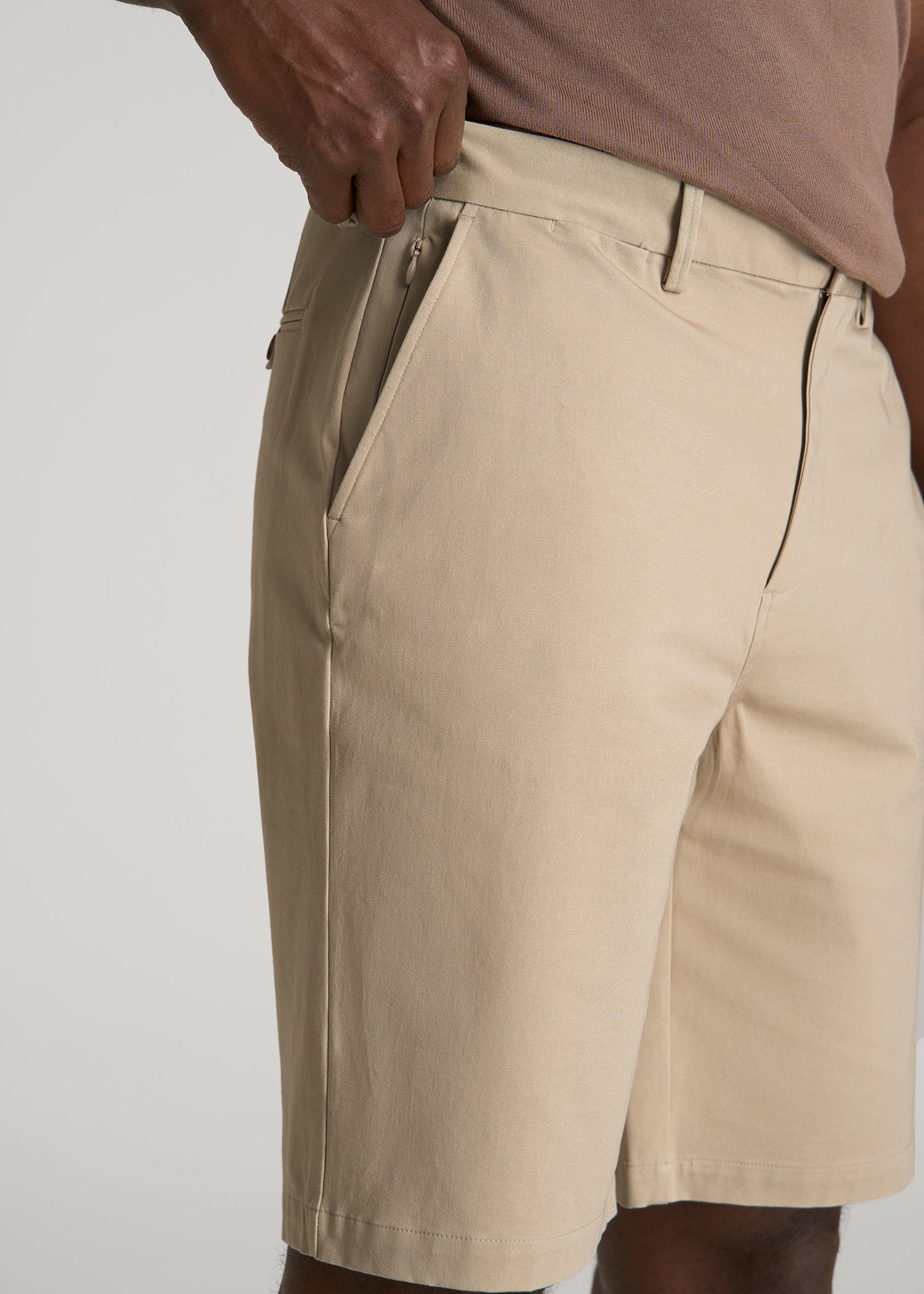 Stretch Commuter Chino Short for Tall Men in Warm Taupe
