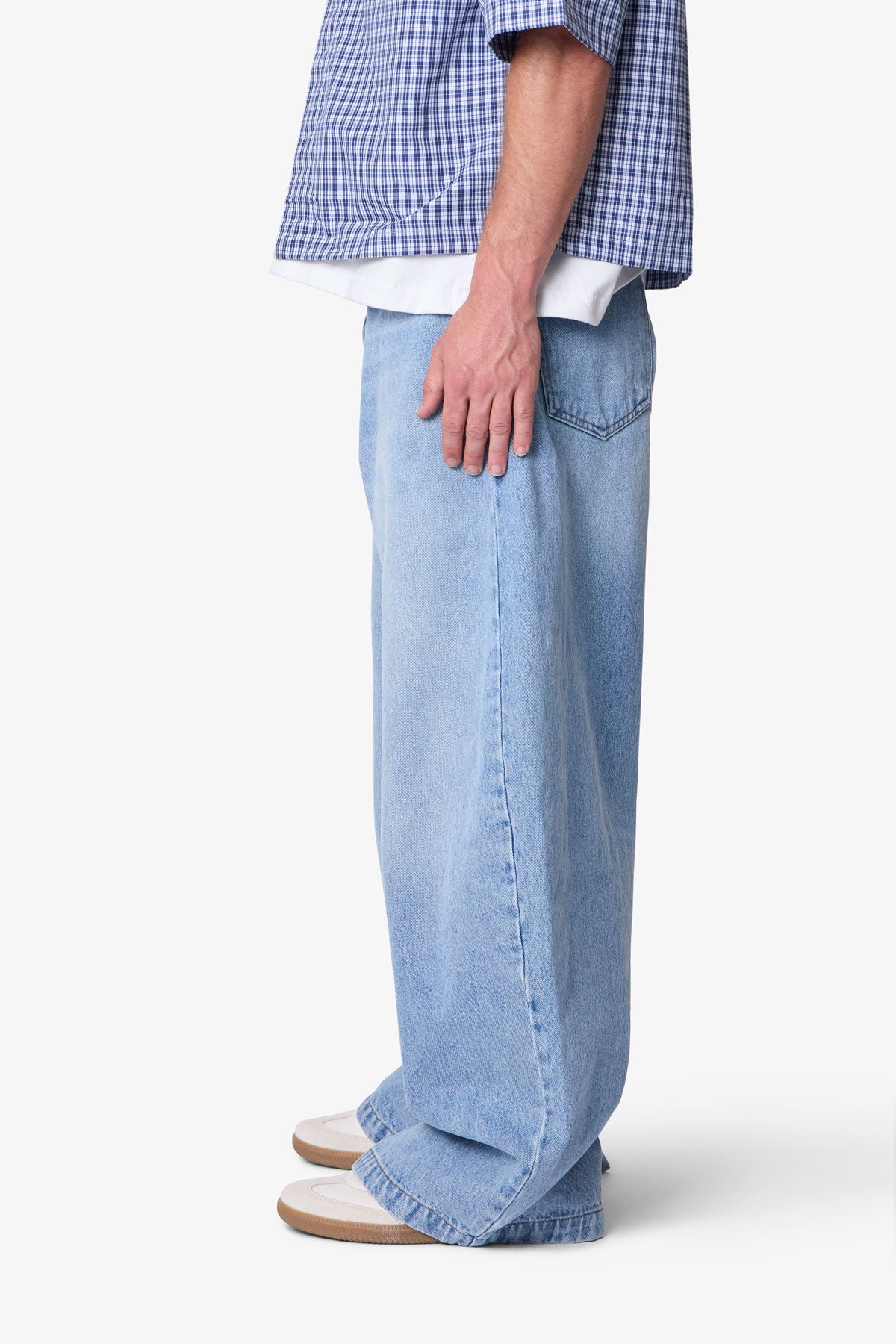 Barrel Denim - Light Blue